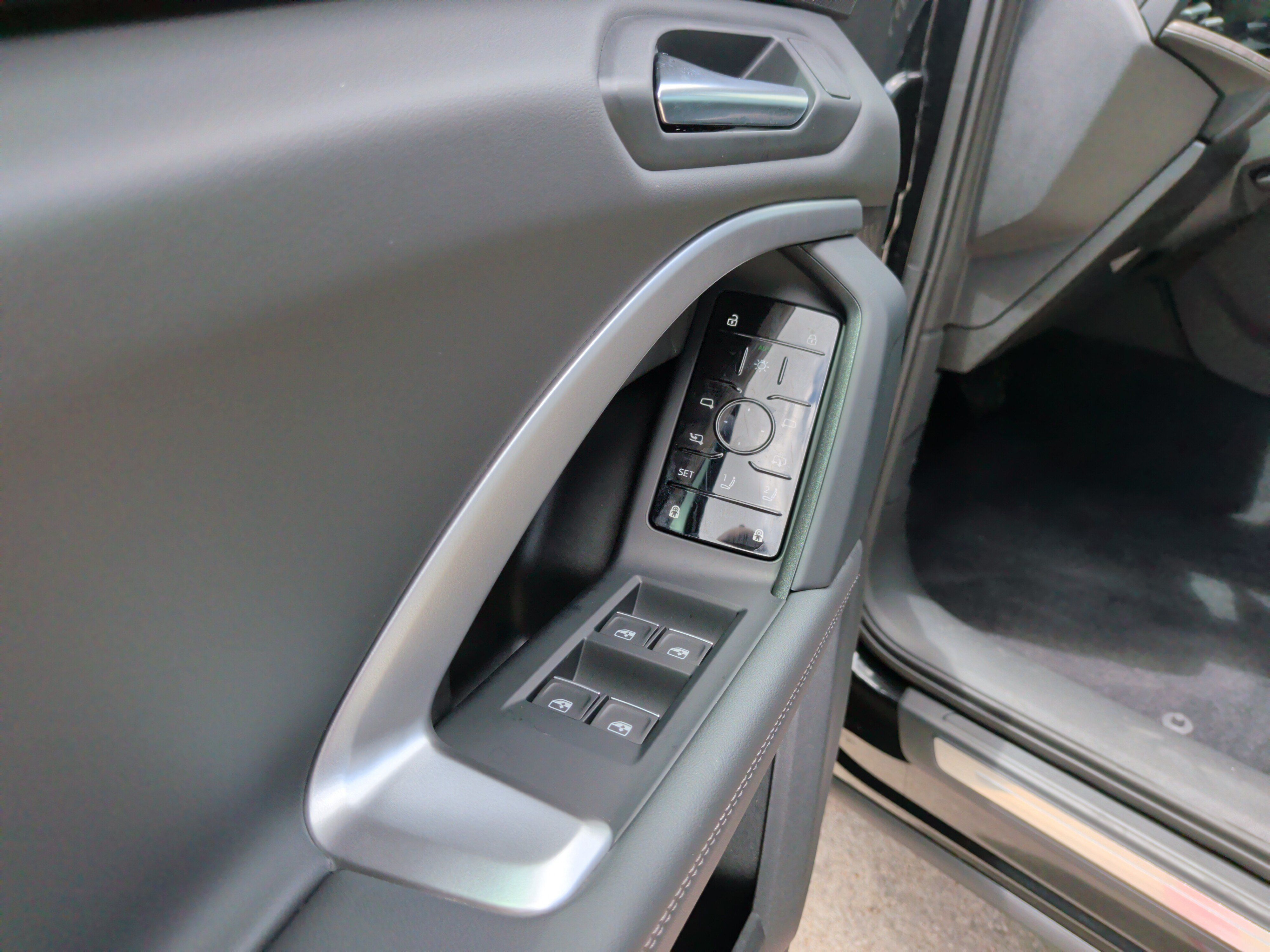 New 2026 Audi Q5 Premium AWD/4WD image 13