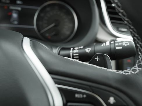 Used 2025 INFINITI QX50 Luxe image 18