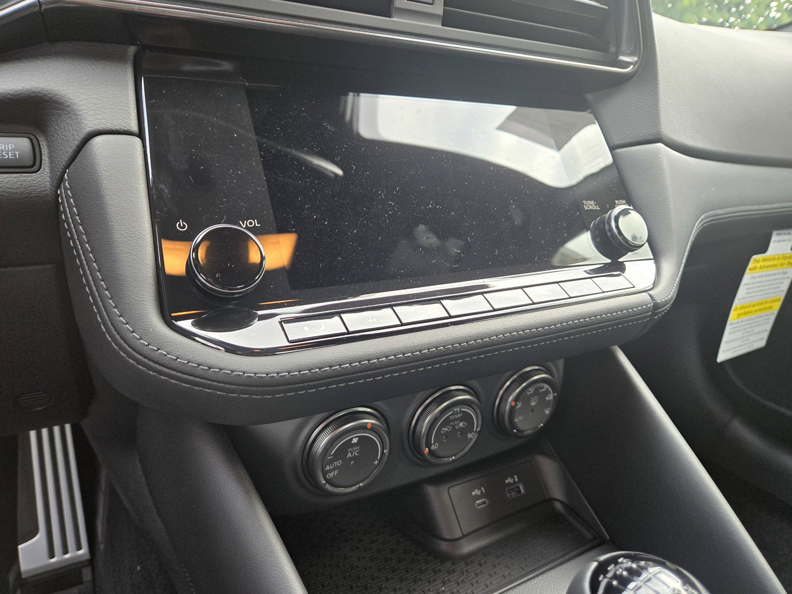 New 2026 Nissan Z Performance w/ Floor Mat Package RWD image 13
