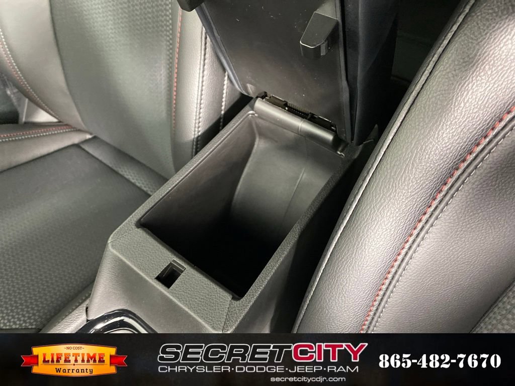 New 2026 Jeep Compass Trailhawk w/ Sun, Sound & Navigation Group AWD/4WD image 25