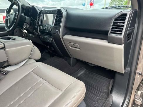 Used 2020 Ford F150 XLT w/ Equipment Group 302A Luxury AWD/4WD image 18