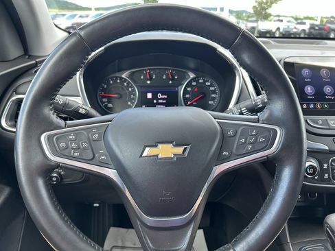 Used 2022 Chevrolet Equinox LT AWD/4WD image 25