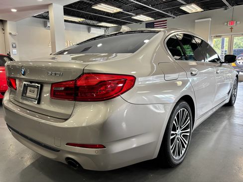 Used 2019 BMW 530i w/ Convenience Package RWD image 7