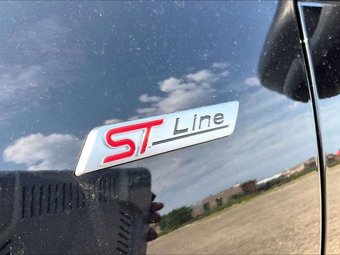 Used 2024 Ford Escape ST-Line w/ Tech Pack #1 AWD/4WD image 8