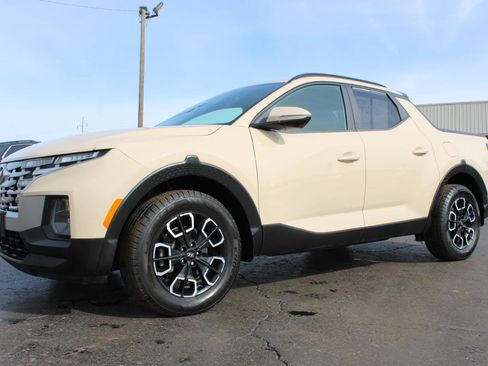 Used 2022 Hyundai Santa Cruz SEL Premium w/ Cargo Package image 12