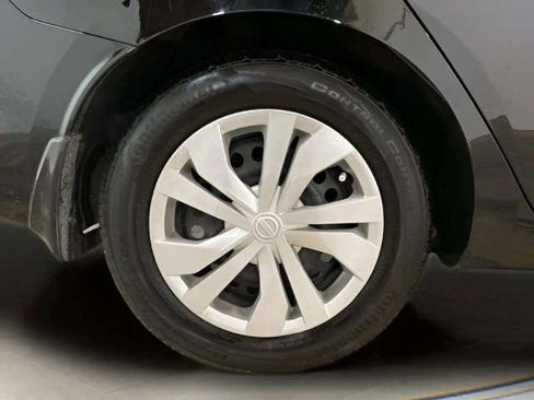 Used 2021 Nissan Versa S image 96