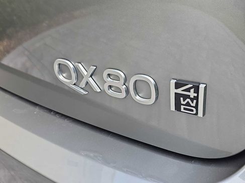 Certified 2025 INFINITI QX80 Sensory image 6
