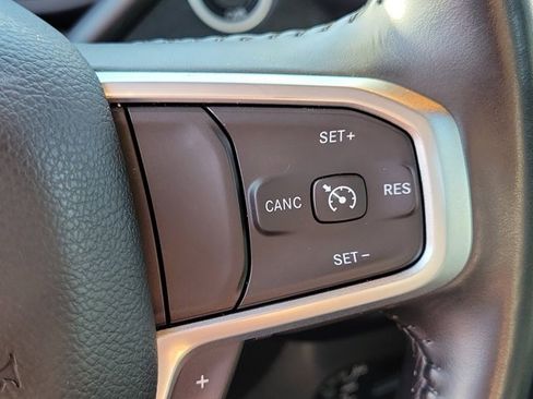 Used 2024 RAM 2500 Big Horn image 32