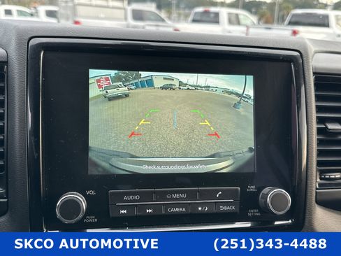 Used 2023 Nissan Frontier SV w/ Midnight Edition Package image 17