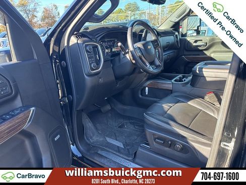 Used 2020 Chevrolet Silverado 3500 High Country w/ Technology Package image 10