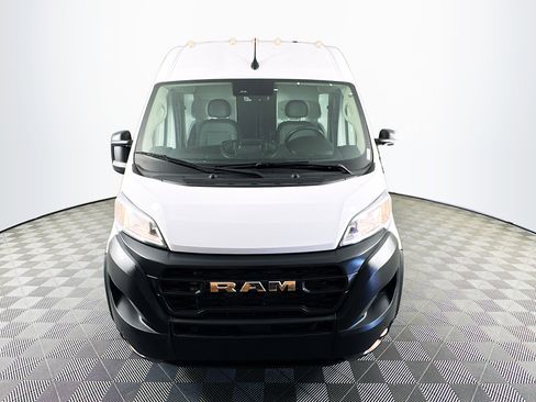 Used 2025 RAM ProMaster 2500 w/ Safety Group FWD image 2