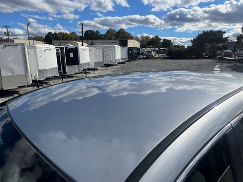 Used 2017 Honda CR-V LX image 12