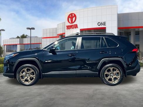 Used 2024 Toyota RAV4 AWD Hybrid image 9
