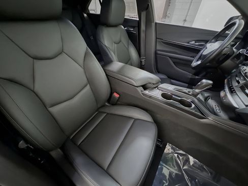 Used 2022 Cadillac CT4 Luxury w/ Sun And Sound Package image 31