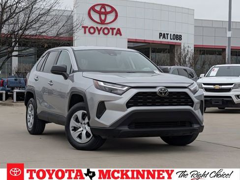 Used 2025 Toyota RAV4 LE image 1