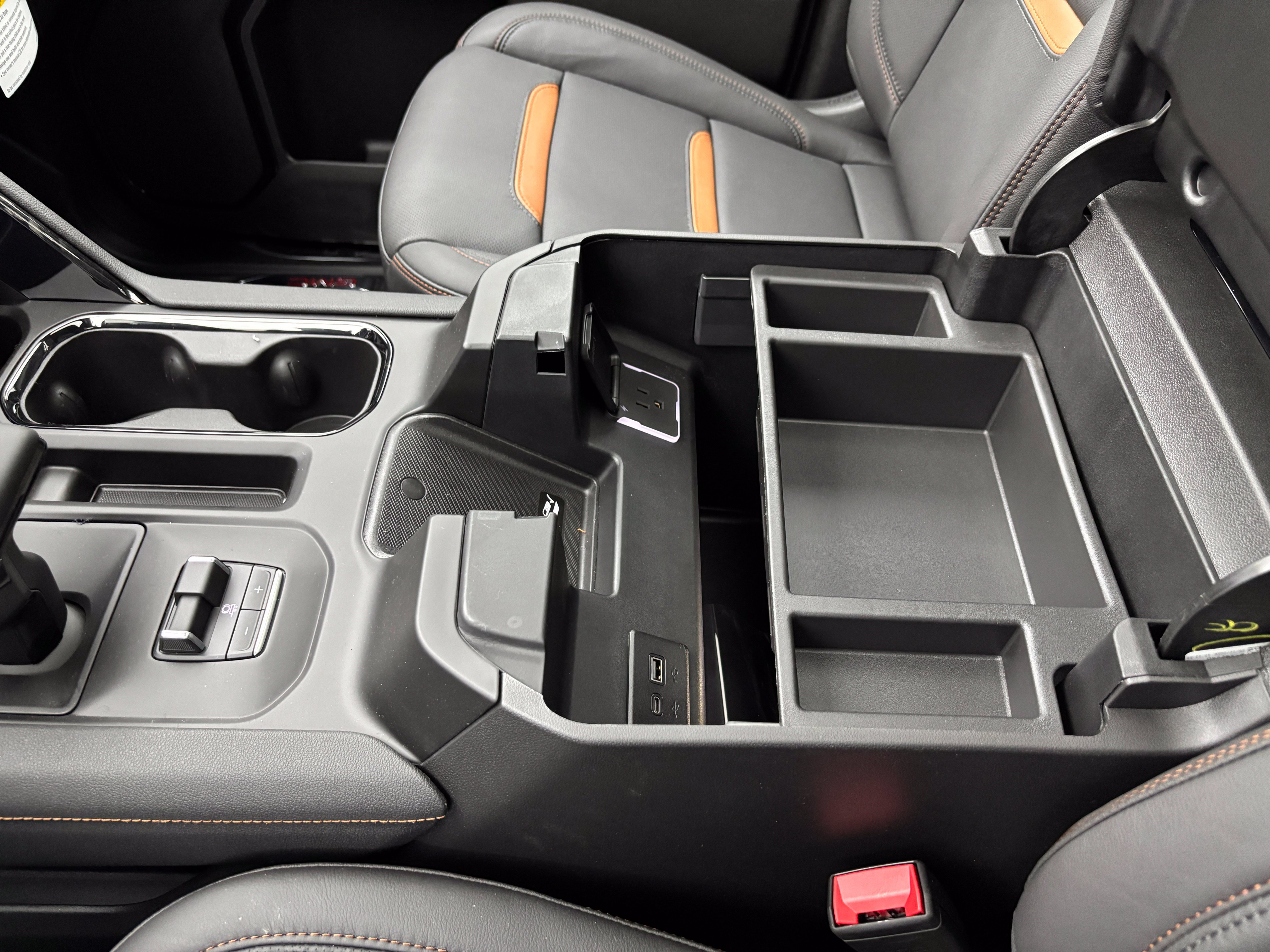 New 2026 GMC Sierra 1500 AT4 w/ AT4 Premium Package AWD/4WD image 34