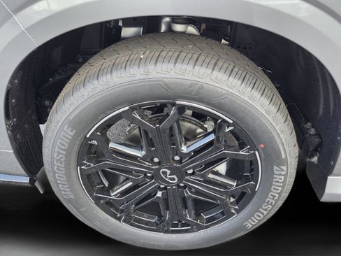 New 2026 INFINITI QX80 4WD image 27