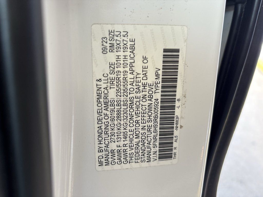 Used 2024 Honda Odyssey Elite image 31