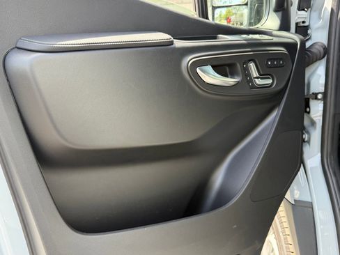 New 2026 Mercedes-Benz Sprinter 2500 image 17