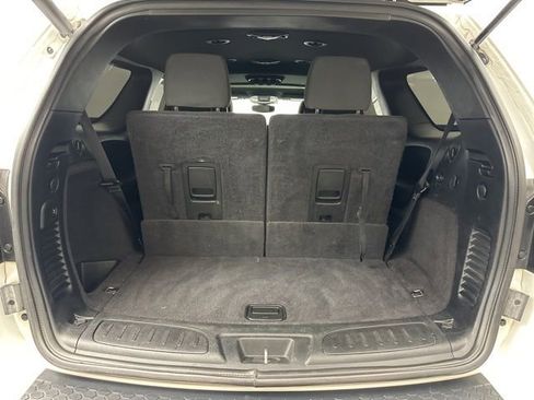 Used 2018 Dodge Durango SXT w/ Quick Order Package 2BB image 12