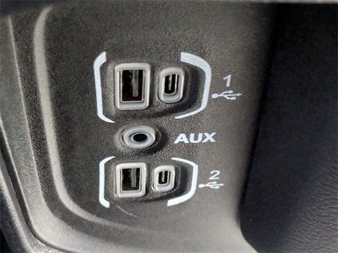 Used 2023 RAM 1500 Big Horn image 20