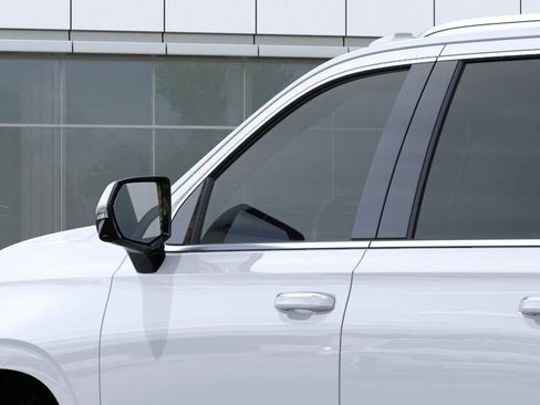 New 2026 Cadillac Escalade ESV Luxury image 12