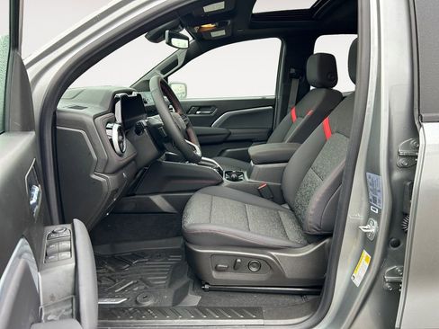 New 2025 Chevrolet Colorado Z71 w/ Technology Package image 15