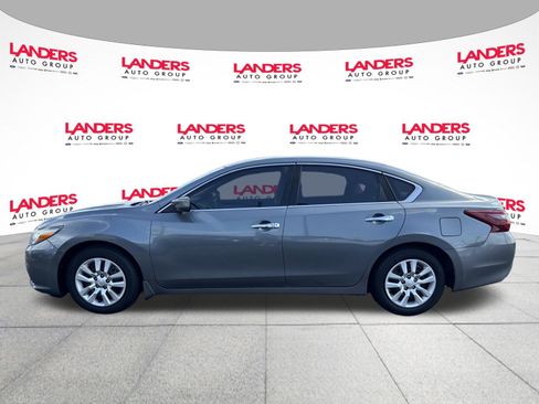 Used 2018 Nissan Altima 2.5 S w/ S Convenience Package FWD image 6
