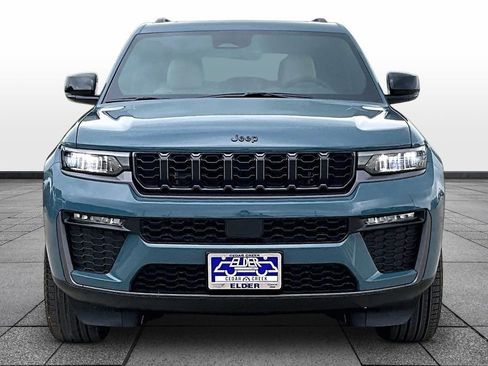 New 2026 Jeep Grand Cherokee Limited w/ Limited Altitude Package AWD/4WD image 5