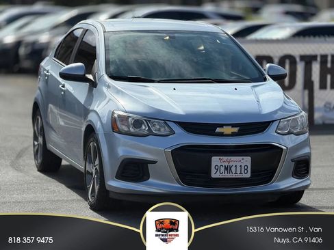 Used 2018 Chevrolet Sonic Premier FWD image 50