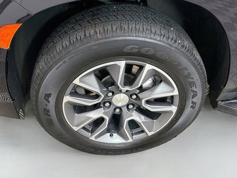 Used 2021 Chevrolet Tahoe LT w/ Rear Media and Nav Package AWD/4WD image 34