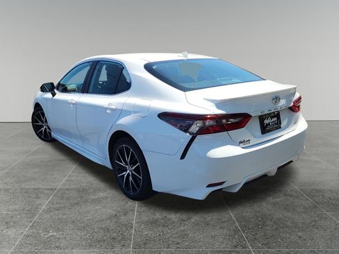 Certified 2024 Toyota Camry SE FWD image 5