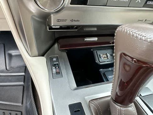 Used 2018 Lexus GX 460 Premium w/ Premium Package AWD/4WD image 11