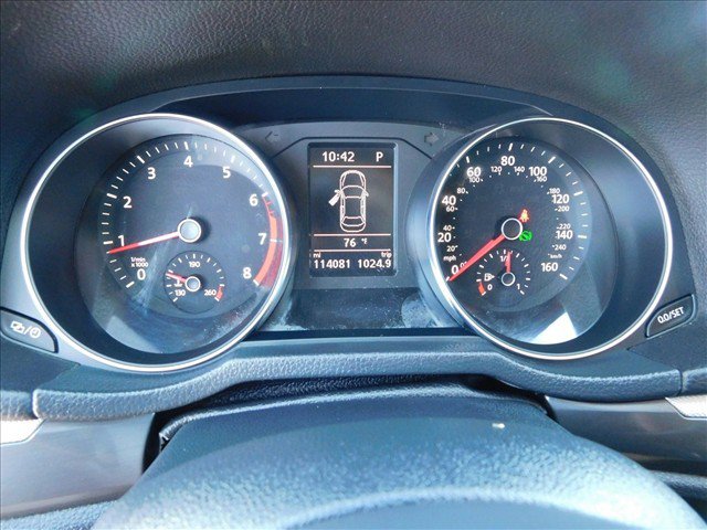 Used 2018 Volkswagen Passat 2.0T R-Line w/ R-Line Lighting Package FWD image 17
