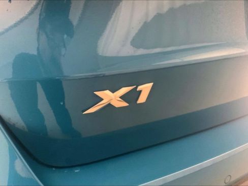 Used 2023 BMW X1 xDrive28i w/ Premium Package AWD/4WD image 7
