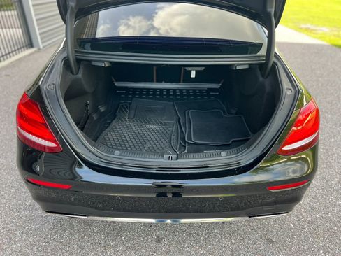 Used 2018 Mercedes-Benz E 300 image 23