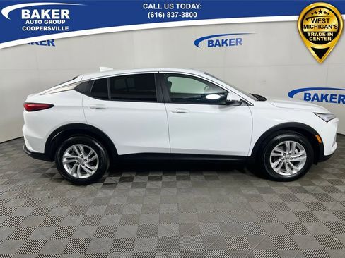 New 2026 Buick Envista Preferred image 6