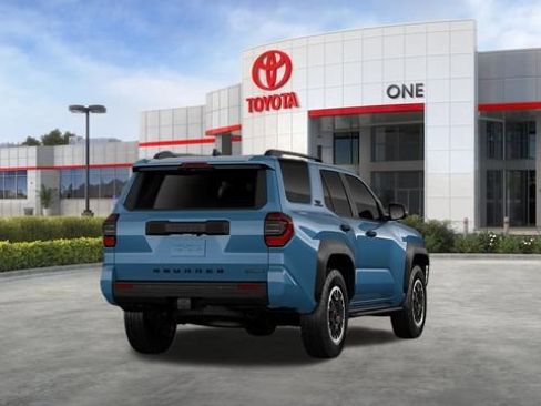New 2026 Toyota 4Runner TRD Off-Road Premium AWD/4WD image 12