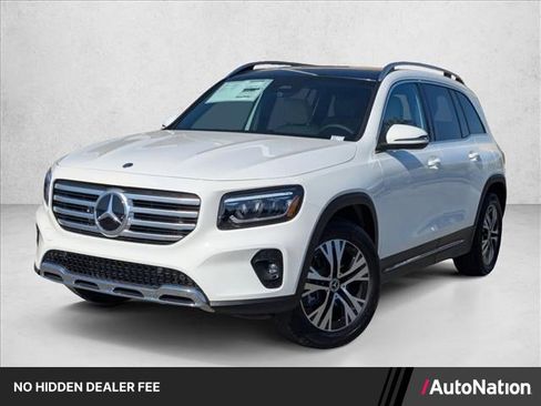 Certified 2026 Mercedes-Benz GLB 250 4MATIC image 1