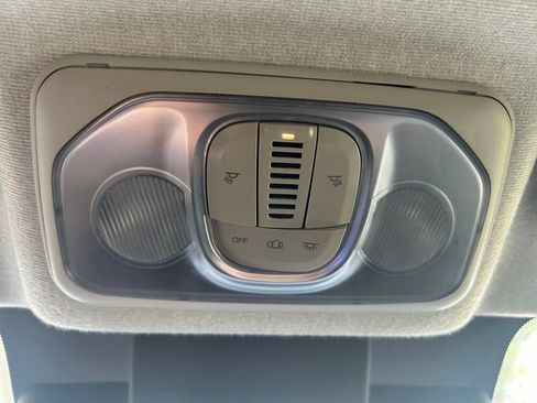 Used 2025 RAM ProMaster 2500 w/ Convenience Group FWD image 49