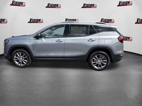 Used 2023 GMC Terrain SLT w/ LPO, Floor Liner Package AWD/4WD image 8