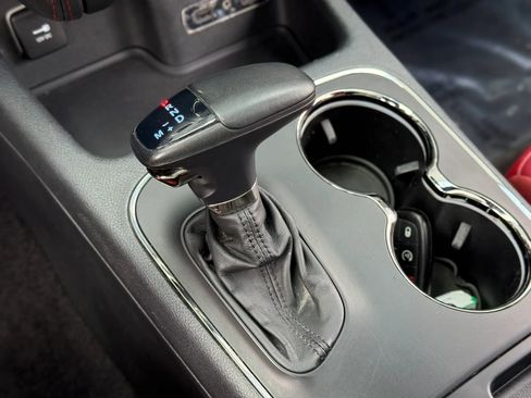 Used 2018 Dodge Durango R/T w/ Technology Group image 25