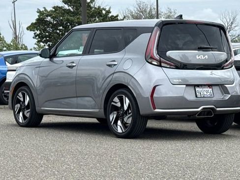 Used 2025 Kia Soul GT-Line w/ GT-Line Technology Package FWD image 8