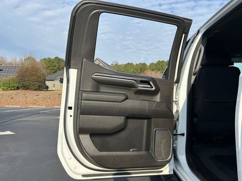 Used 2022 Chevrolet Silverado 1500 LTZ w/ Z71 Off-Road Package image 58