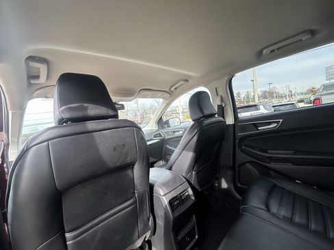Used 2023 Ford Edge SEL image 30