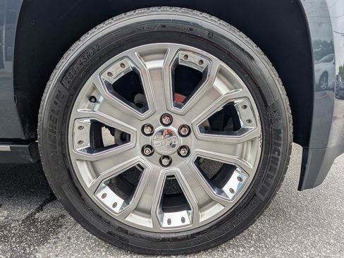 Used 2019 GMC Yukon Denali w/ Open Road Package AWD/4WD image 13