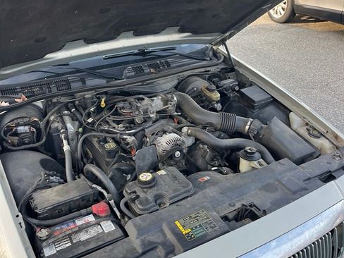 Used 2004 Mercury Grand Marquis LS RWD image 16