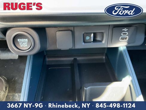 New 2026 Ford Maverick Lariat w/ Black Appearance Package image 28