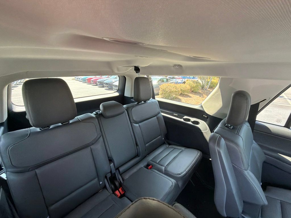 New 2027 Ford Expedition Max Active AWD/4WD image 13
