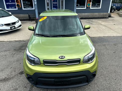 Used 2019 Kia Soul image 7